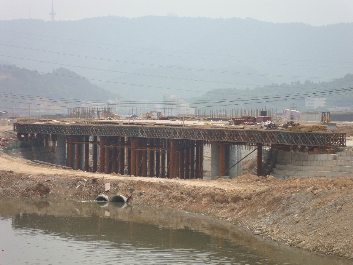 現(xiàn)澆梁支架平臺(tái) (27)